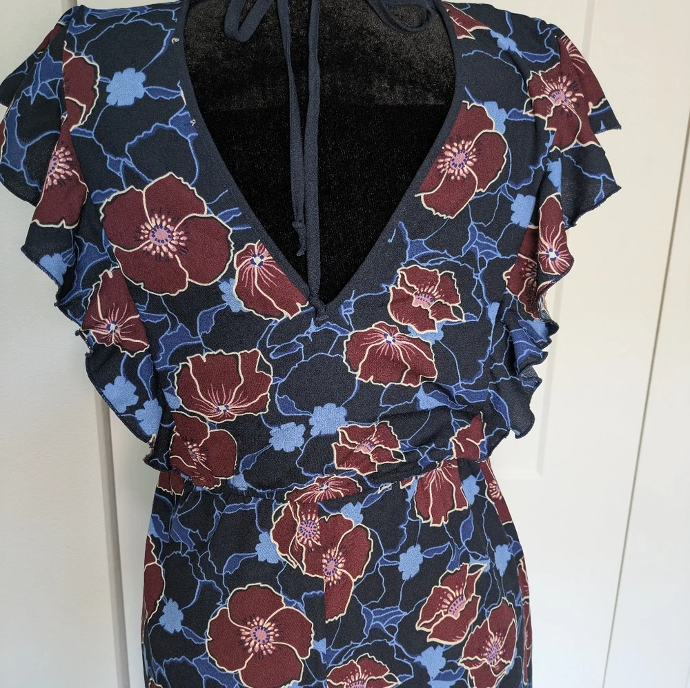 Band Of Gypsies Women's Floral Fall cap sleeve jumpsuit romper Size M blue EUC - Picture 9 of 11